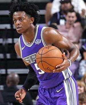 美记：文班亚马和卡斯尔均参加马刺完整训练，后者或明天复出